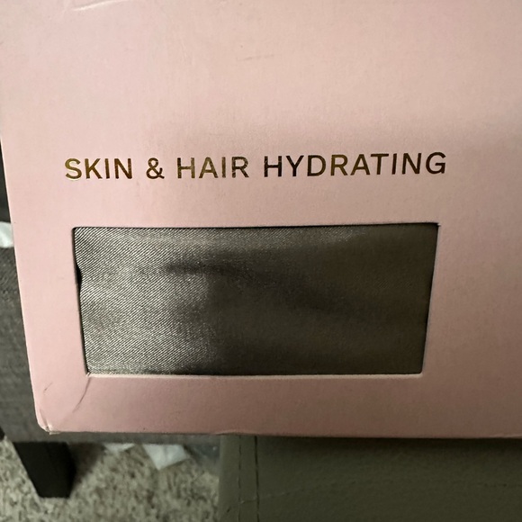 RISE Satin Flat Sheet in Queen in Charcoal Gray NIB - Picture 10 of 12